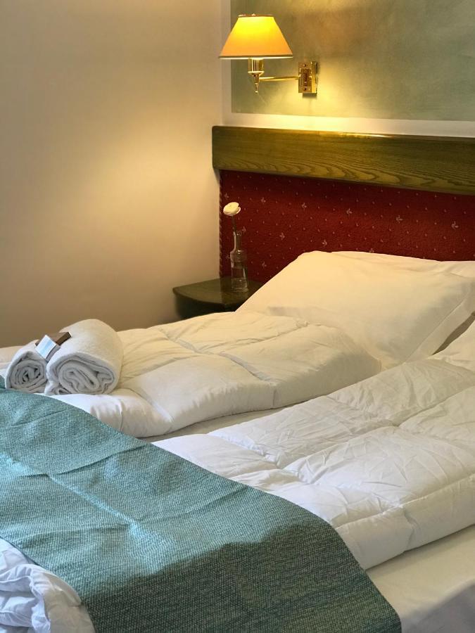 Eurohotel Piacenza Esterno foto
